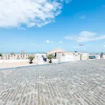 Daire Exquisit With The Beautiful Views Oostende